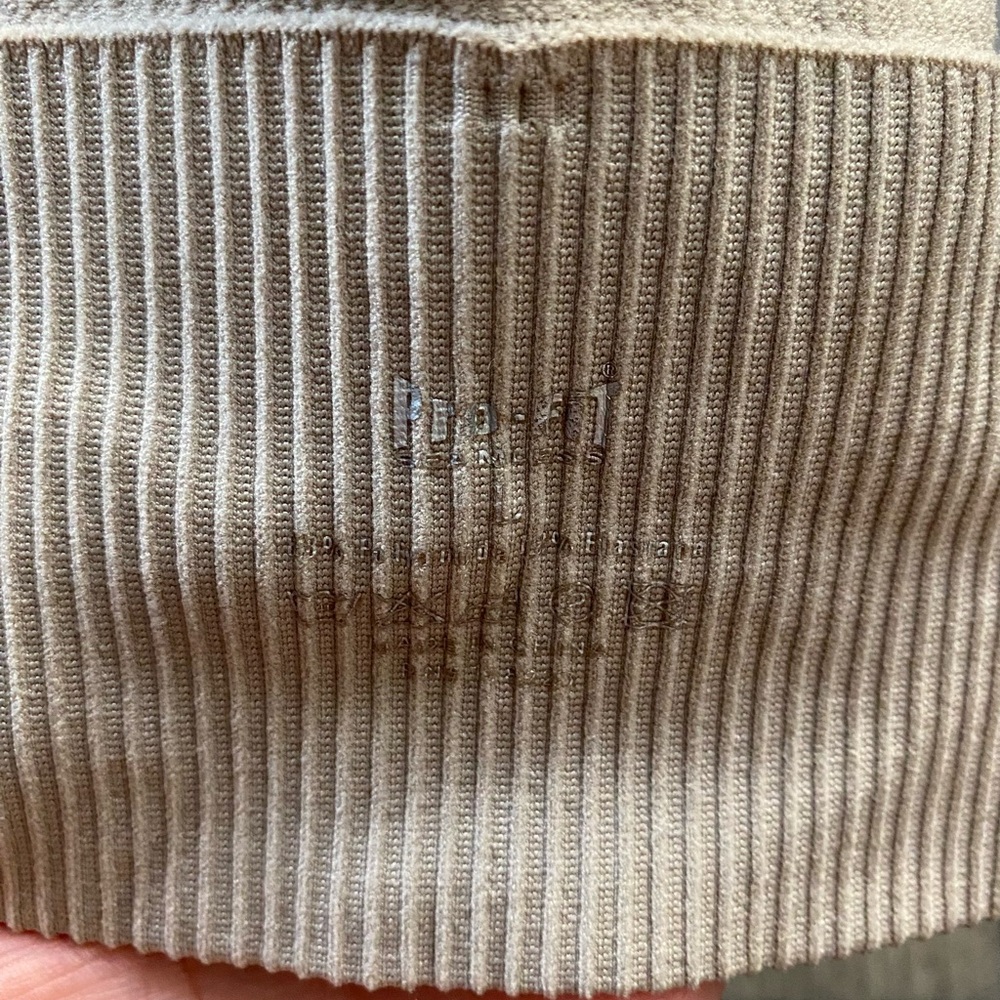 Beige Ribbed Sports Bra Top - Picture 3 of 3